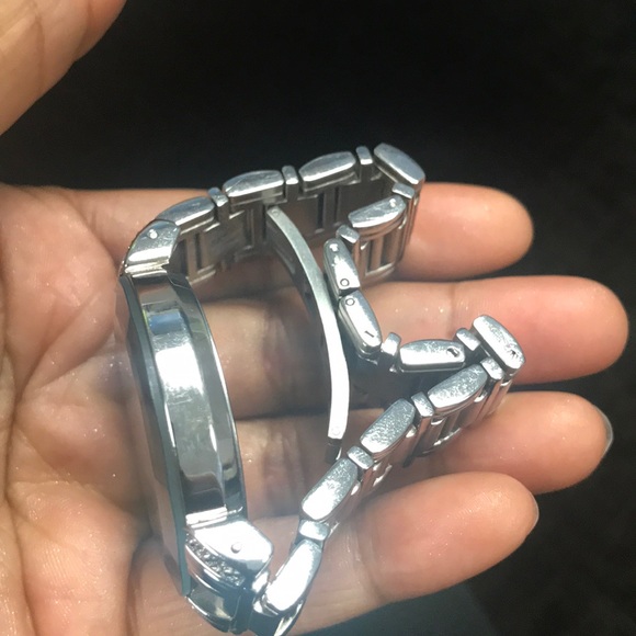 GUC Anne Klein AK Diamond Silver Analog Watch - Picture 8 of 8